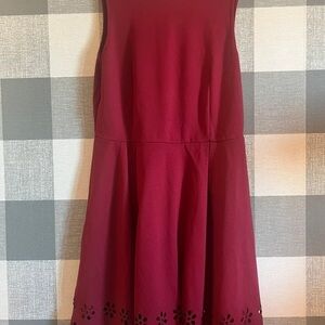 Elegant Burgundy Sleeveless Mini Dress